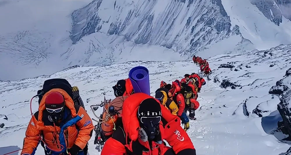 Climb Everest duration