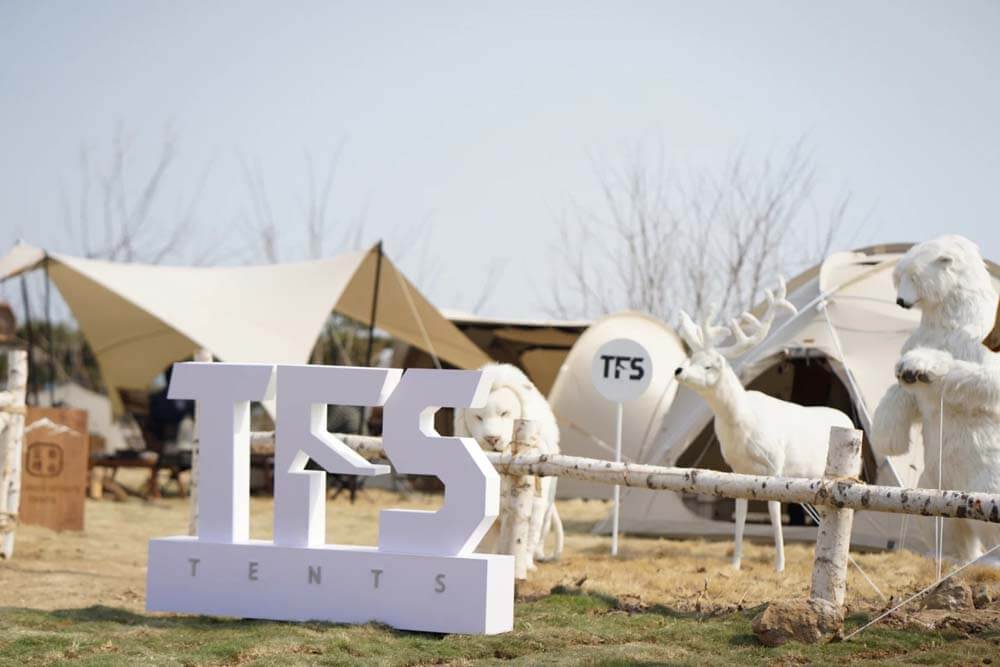 Go Camping, the Best Scenery is on the Road