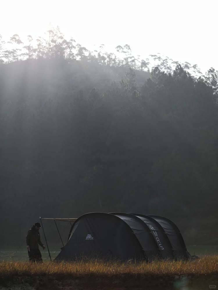 Black Camping Experience & Yoto